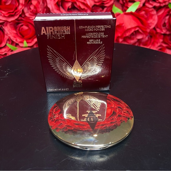 Charlotte Tilbury Setting Powder - Gold Compact CASE ONLY - Picture 3 of 5